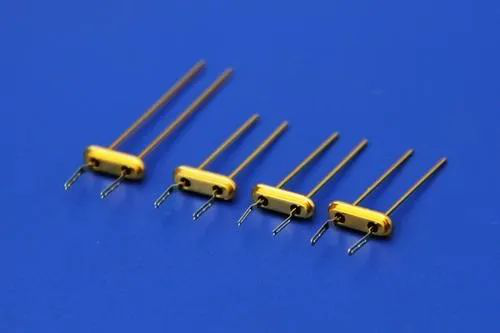 【新疆晶碩】高熱導(dǎo)率氮化硅陶瓷基板的特點(diǎn)及應(yīng)用