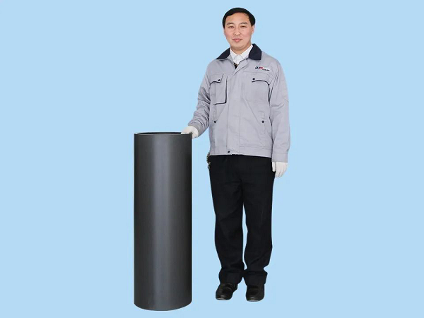 【濰坊六合】無壓燒結碳化硅桶的特點及其在砂磨機領域中的應用